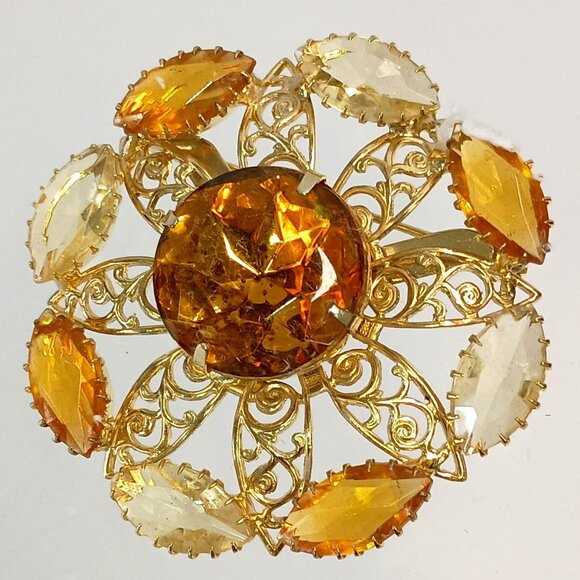 1950's Rhinestone Topaz and Gold Plated Brass Filagree Pin - Picture 1 of 4
